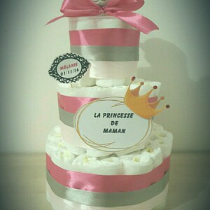 Superbe gâteau de couche pour fille