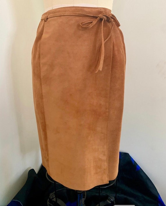 1990's Danier suede , warm tan, wrap skirt - image 2