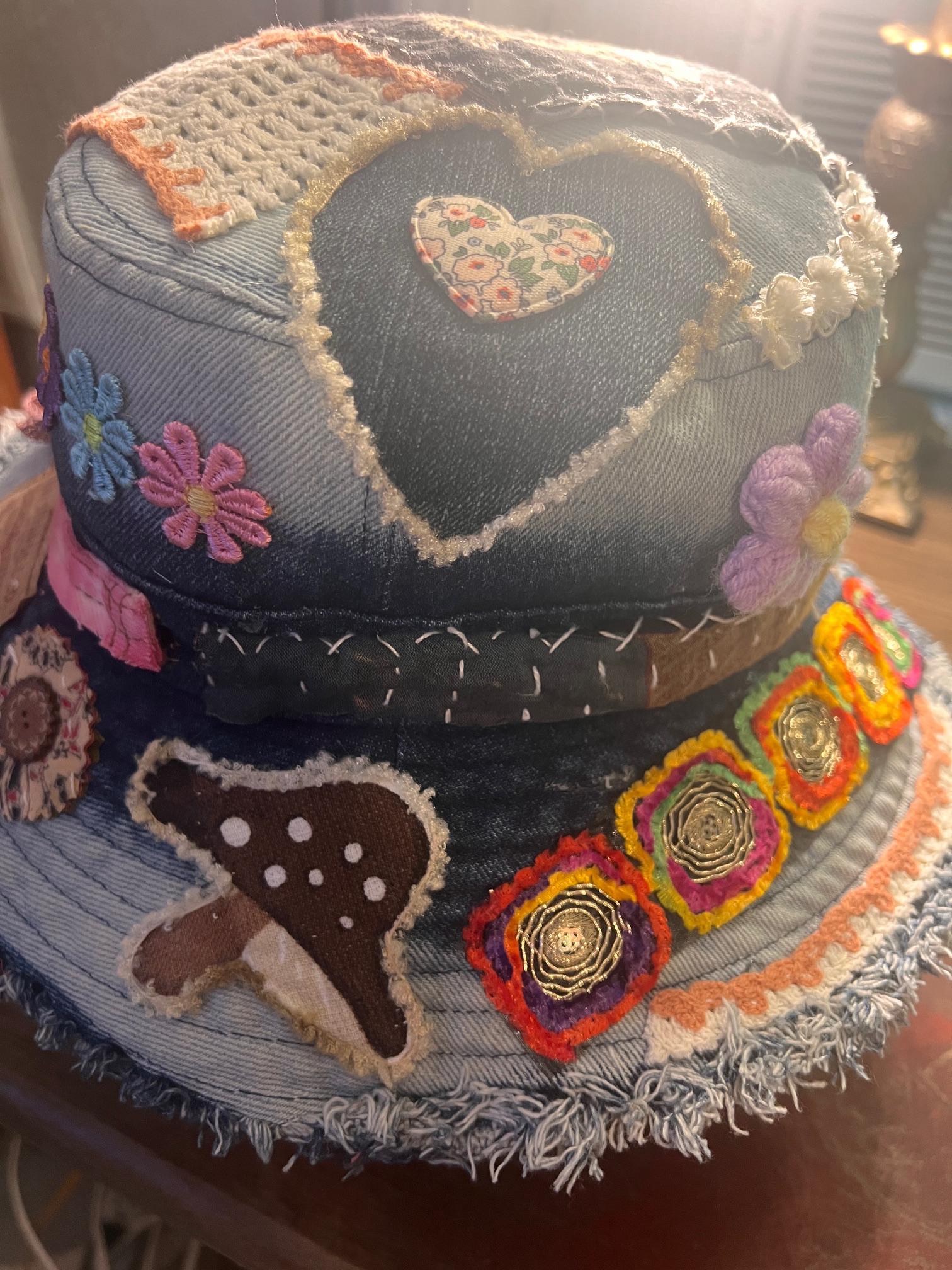 Kantha Bucket Hat - Etsy display picture 1