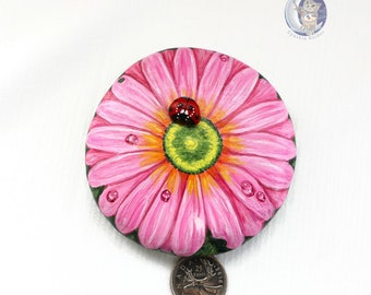 Painted pink daisy, painted flower stone, gerbera daisy, ladybug pebble, flower painted rock, daisy rock, garden decor, pink flower stone