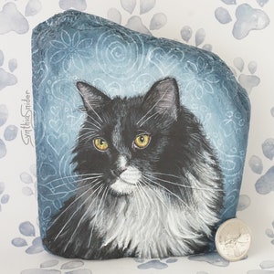 Pet portrait, 6 x 6 rock painted, cat portrait, cat memorial painting, custom rock, pet memorial, painted rock, personalized pet portrait image 5