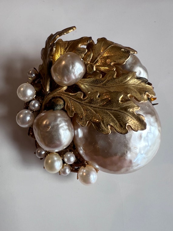 Miriam Haskell Leaf and Pearl Broach