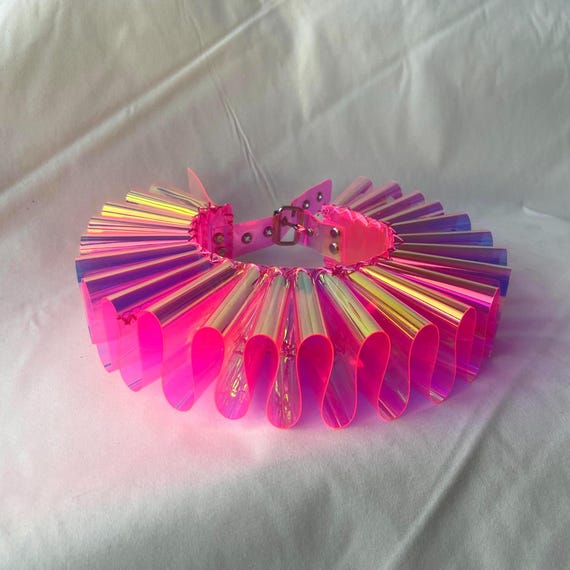 PINK PVC iridescent Clown Collar // elizabethan ruff / Circus / Pierrot / Jester / Goth / Drag / Club Kid