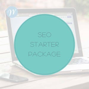 Op de afbeelding: Een laptop met een turquoise cirkel op het scherm met de tekst "SEO Starter Package".