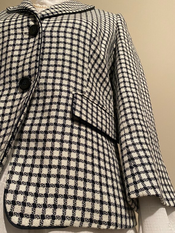 1990’s Max Mara Houndstooth Linen Blazer - image 3