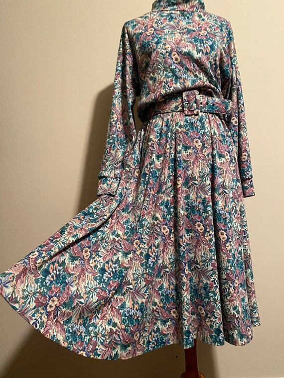 1980’s Floral Tapestry Belted Dress - image 2