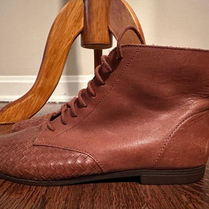 1980s Lace up Leather Booties image 5