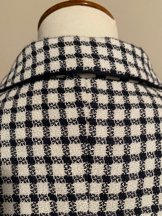 1990’s Max Mara Houndstooth Linen Blazer - image 8