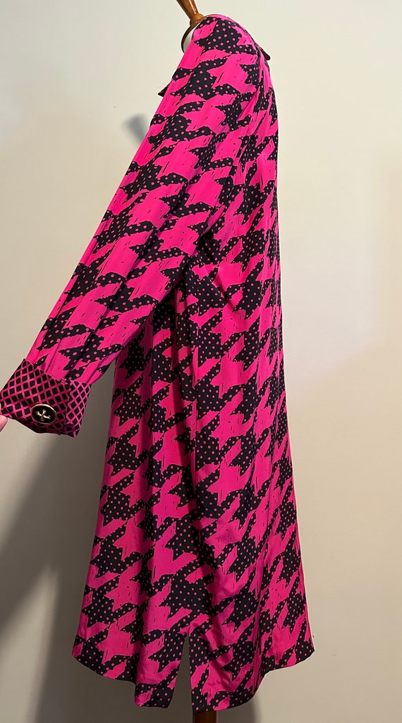 1980’s Bill Blass Silk Houndstooth Print Dress - image 4