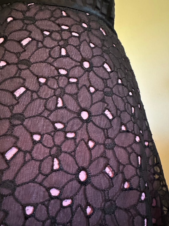 1980’s Sheer Black & Pink Floral Skirt - image 5