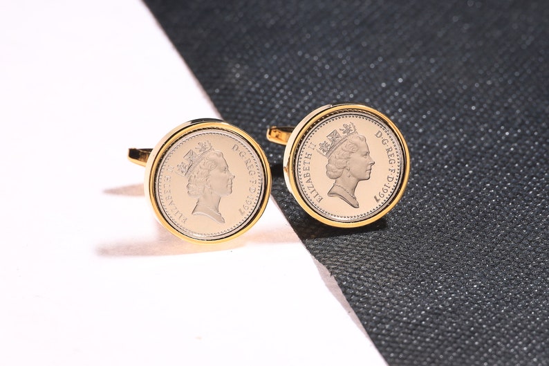 five pence coin cufflinks choice of date 1990-2010 VELVET POUCH image 3