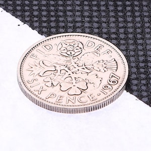 Moneta da 6 penny portafortuna Scelta dell&#39;anno 1929-1967 Lucida Perfetta per compleanni o bomboniere