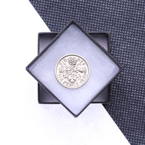 Cadeau 70e verjaardag 1955 Lucky Sixpence-munt