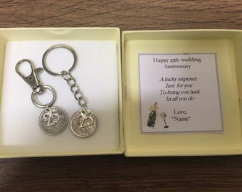 25 Jahre Jubiläum Lucky Sixpence Münze Schlüsselanhänger Set - Geschenk für Paare