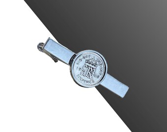 Spinka do krawata Lucky Sixpence z okazji 85. urodzin z 1941 r.