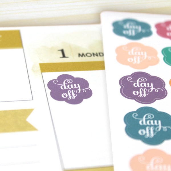 24 Day Off Stickers, Round Scalloped scheduling reminders, ECLP 2023-2024 colors, in bloom, harmony, Erin Condren, day off vacation tracker