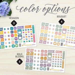 K&ouml;nnte beinhalten: Drei Stickerb&ouml;gen mit Symbolen und Texten zum Thema Auto, beschriftet mit "HEXAGON", "BOUQUET" und "BOLD BLOOMS". Jedes Blatt zeigt verschiedene Farben und Formen, darunter Quadrate, Kreise und Banner. Der Text "color options" ist oben in Schreibschrift geschrieben.