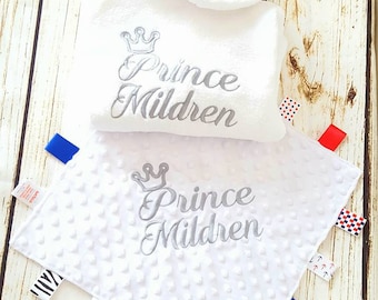 Personalised baby dressing gown, baby bathrobe, robes for him, kids dressing gown, embroidered name bathrobe, bathrobes for kids, robes