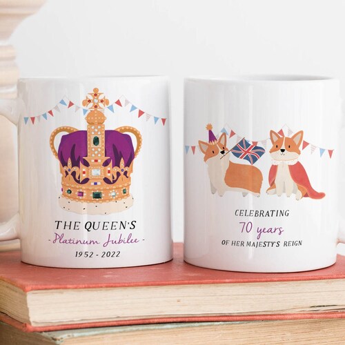 1952-2022 Celebratory Keepsake Gift for Friend Family Queen Elizabeth II MUG Celebrating the Platinum Jubilee 70 Years as Monarch 