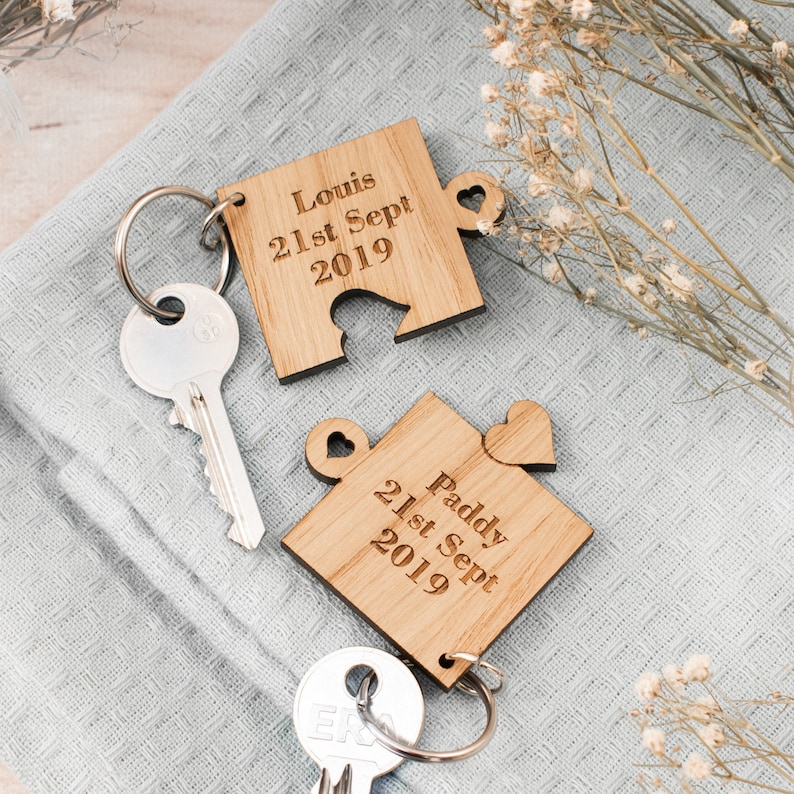 Valentines day gift, Valentine's Day Keyring, Valentine's gift for him, Valentine's gift for her, Personalised wooden puzzle keyring. G02 image 1