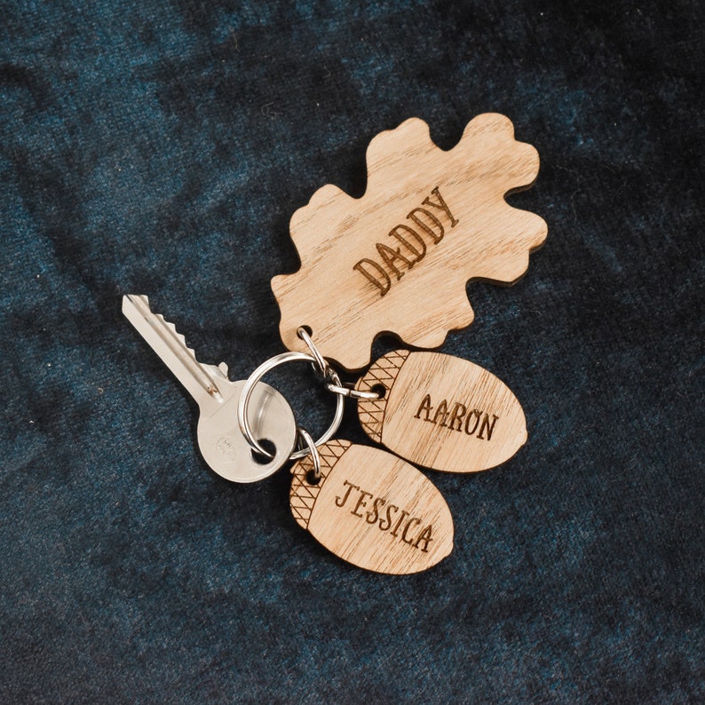 Gift ideas for Dad Personalised Acorn and Oak Keyring for Fathers Day Birthday or Christmas Grandad Gifts Gifts for Him Wooden Keyring image 1