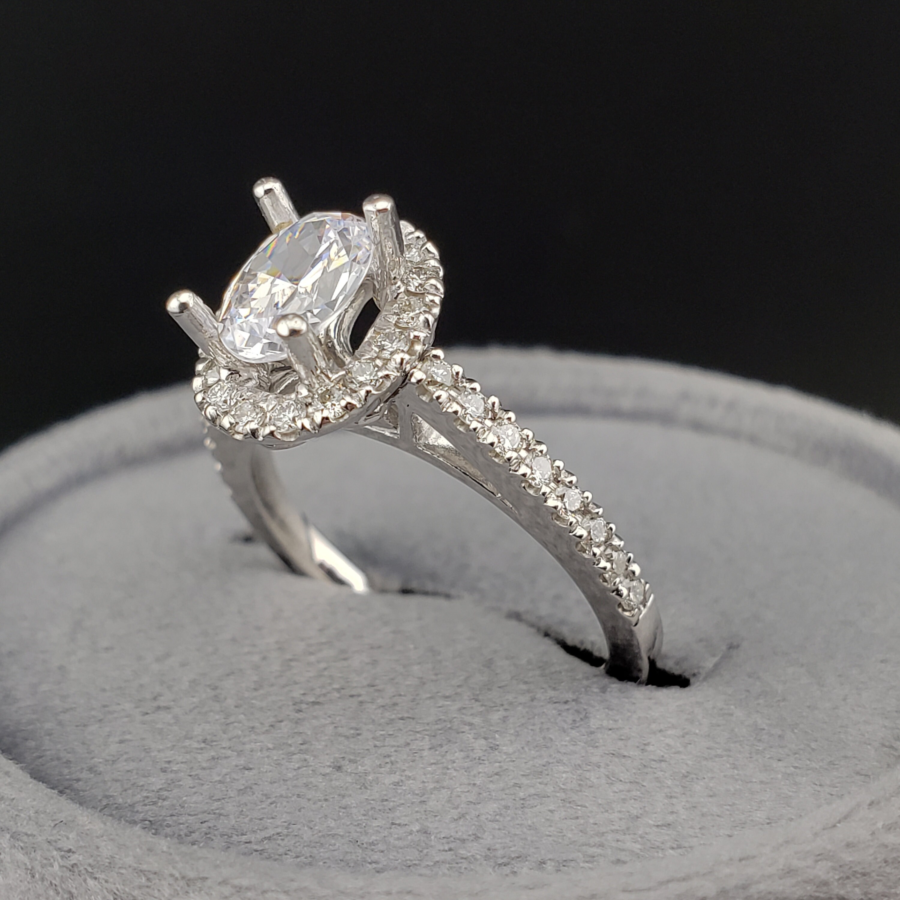 Engagement Rings, 14k White Gold Diamond Halo Engagement