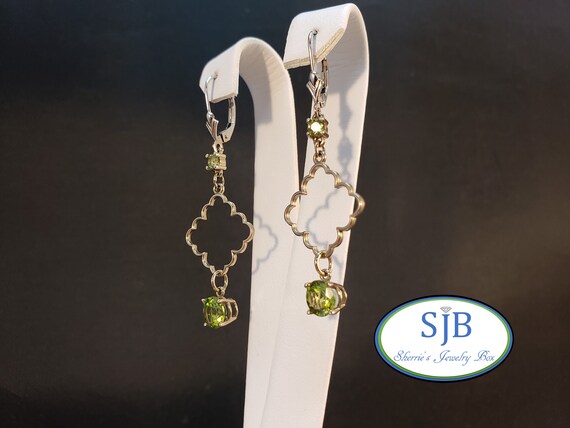 White gold peridot earrings clearance