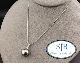 Tahitian Pearl Pendants, 18k White Gold Silvery Gray Tahitian Pearl and Diamond Drop Pendant, Unique Pearl Pendant, June Birthstone, #P1702