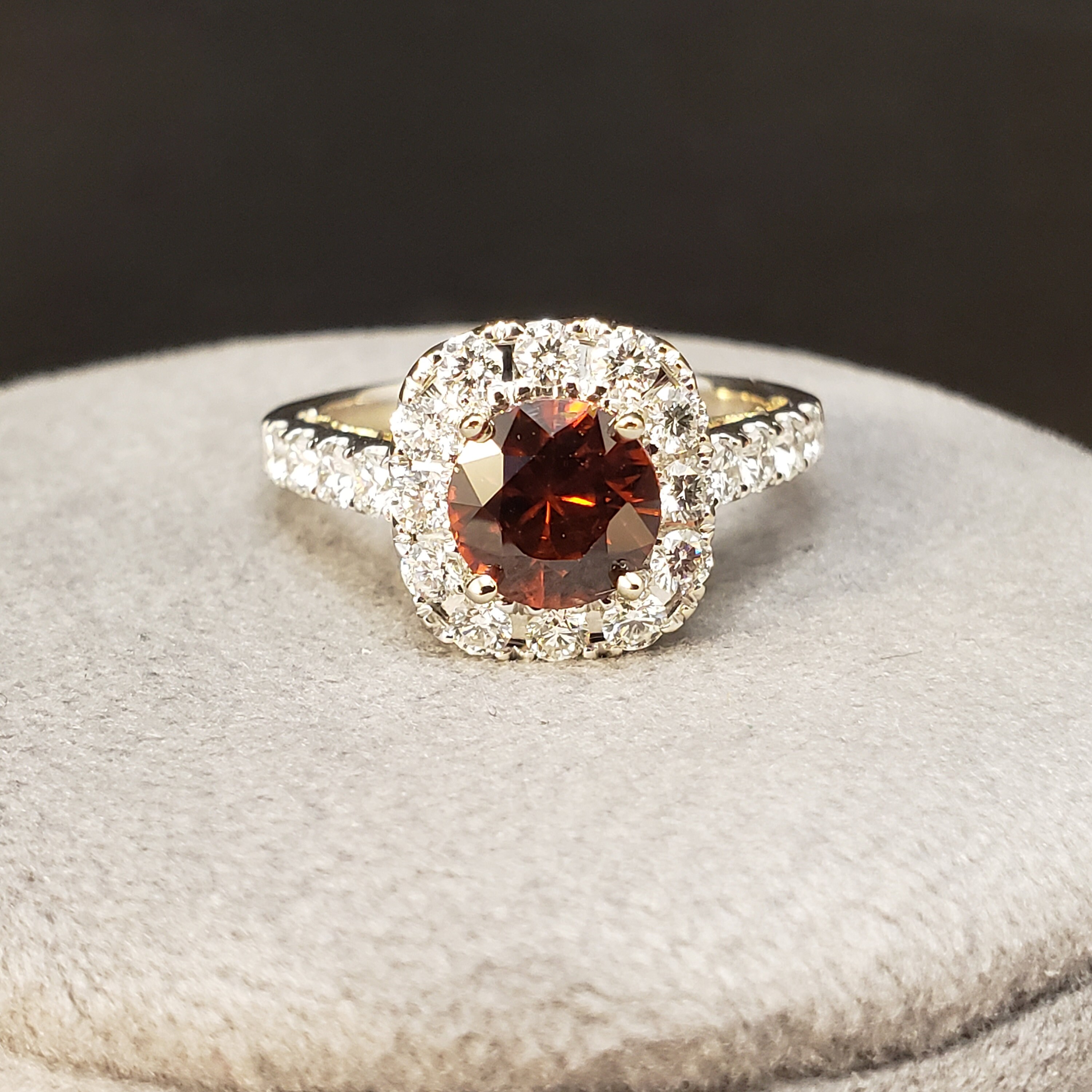 高質で安価 Gold Yellow & White 18k Ring, Zircon Red Natural Zircon Red 健康アクセサリー
