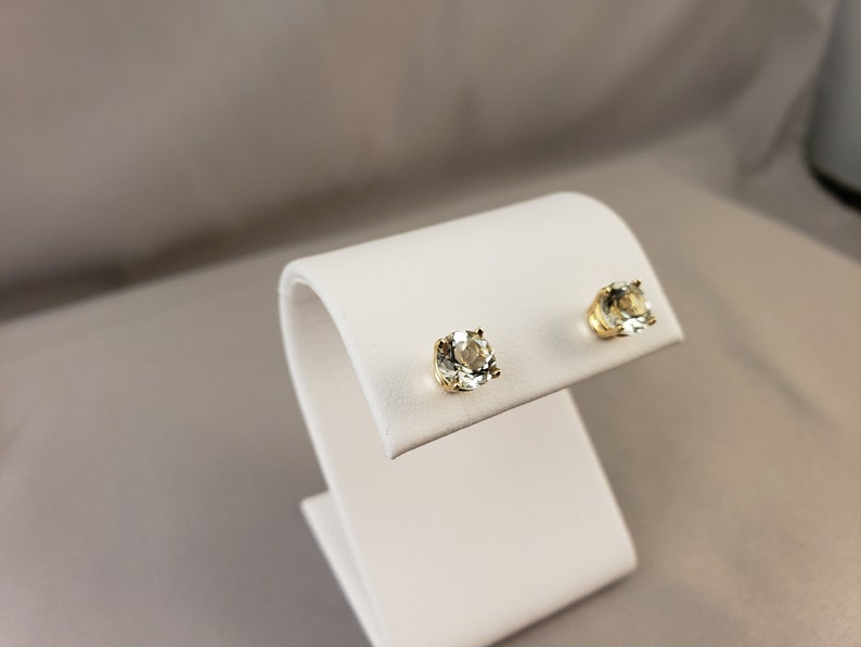14k Yellow Gold Green Amethyst Earrings Green Amethyst Stud Earrings Prasiolite Studs Green Amethyst Earrings Green Stone Earring #E826