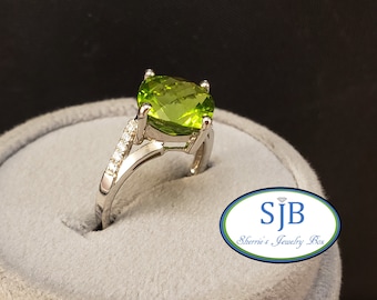 サファイア&ペリドットリング ペリドット＆サファイア ツーストーンリング：スターリング