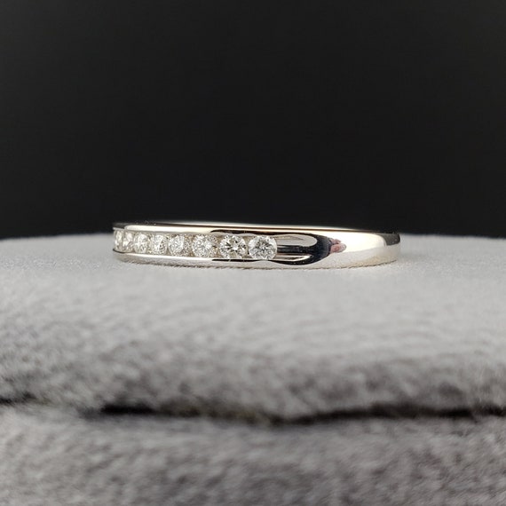 Diamond Bands, Vintage 14k White Gold Diamond Ban… - image 5