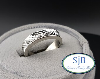 White Gold Bands, Stackable Rings, 14k White Gold Concave Band With Diamond Cut Pattern, 5.3mm Band, Wedding Bands, Size 5.75, #C3161