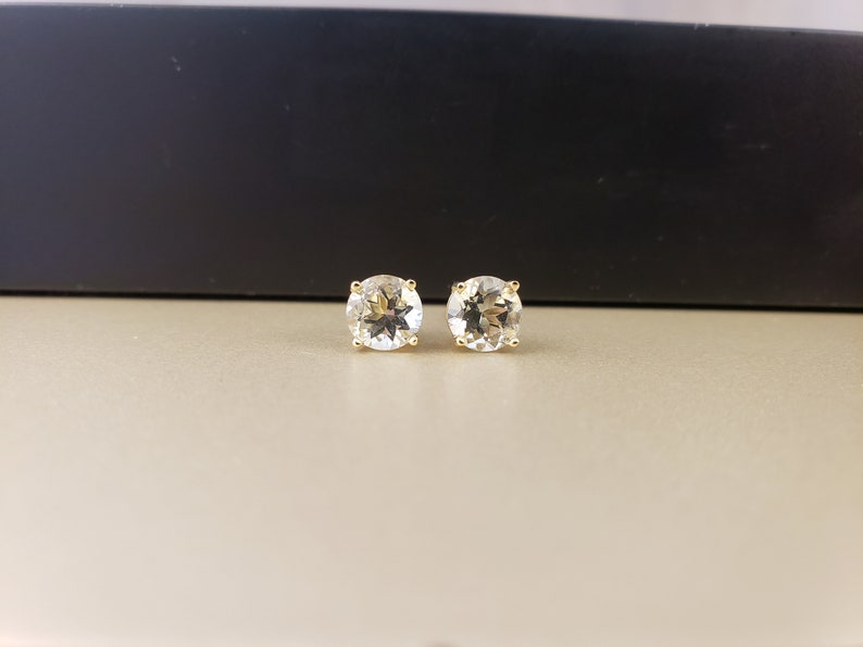14k Yellow Gold Green Amethyst Earrings Green Amethyst Stud Earrings Prasiolite Studs Green Amethyst Earrings Green Stone Earring #E826