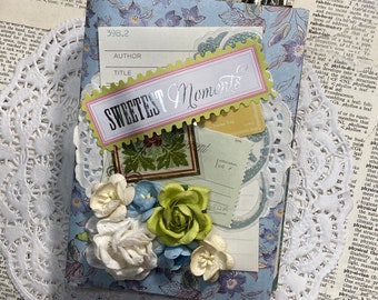 Handmade Floral Mini Journal: Embellished Scrapbook (4x6)