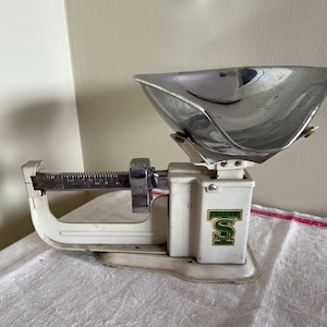 Vintage Triner Candy Scale ~ General Store Balance
