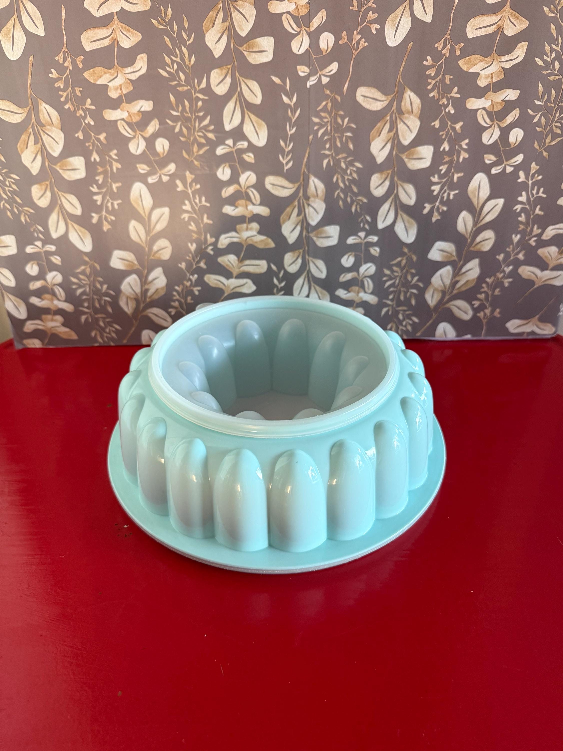 Vintage Tupperware Jello Mold ~ Turquoise Blue Color ~ 3 Piece Set