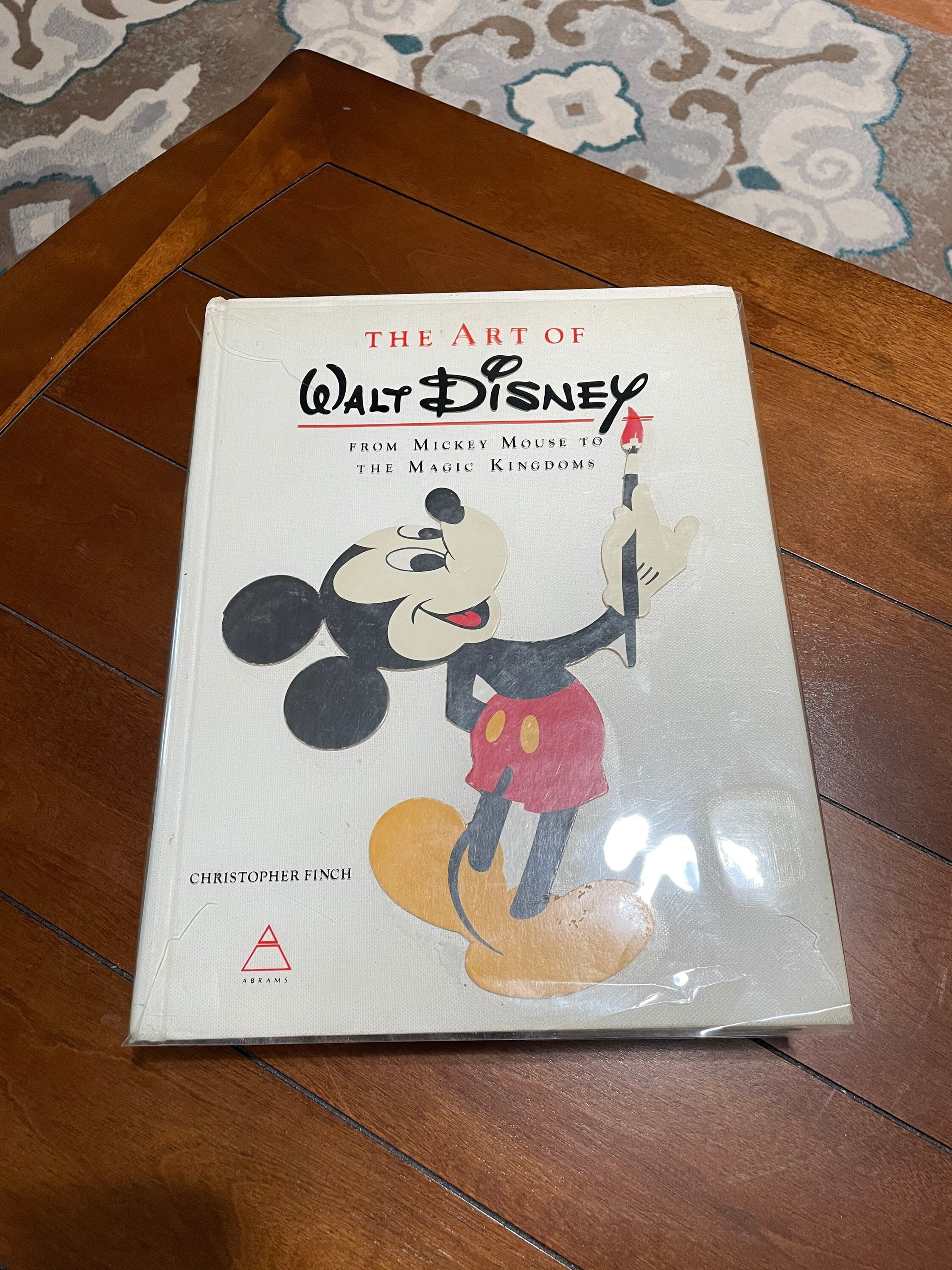 Amazon.com: Art of Walt Disney: 9780810919624: Finch