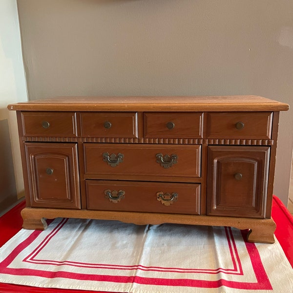 Vintage Jewelry Box ~ Dresser Style