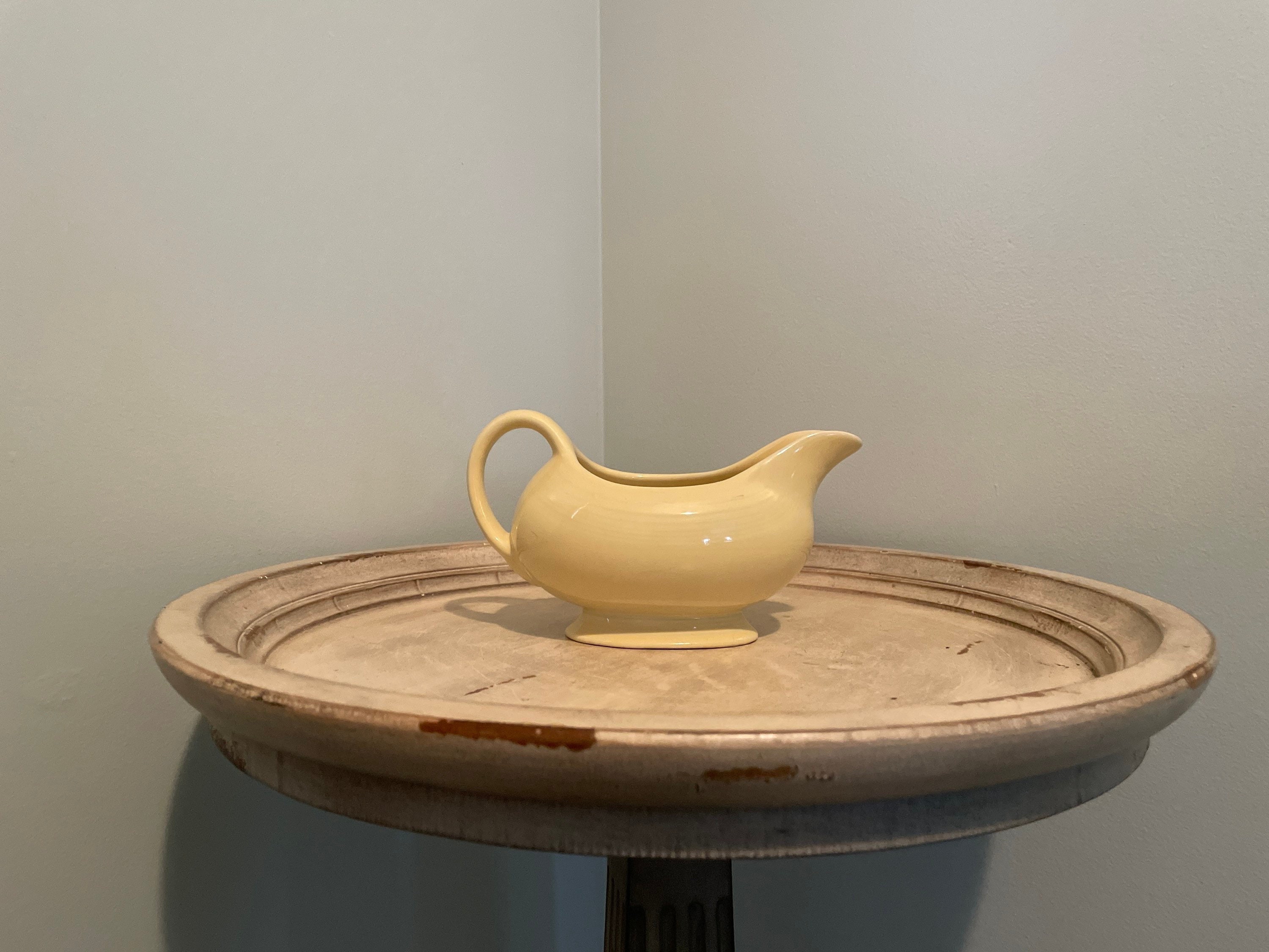fiesta gravy boat （サンフラワー） Vintage Fiesta Gravy Boat in Sunflower Yellow - Etsy Canada