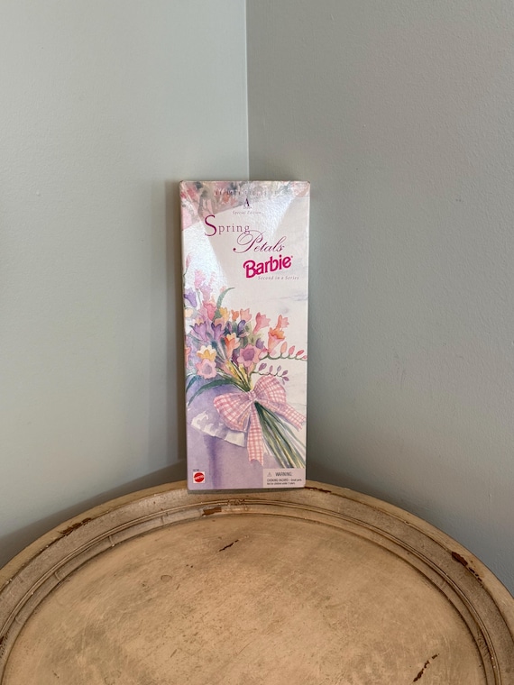 1996 Spring Petals Barbie #16746, Avon Special Edition, Second in