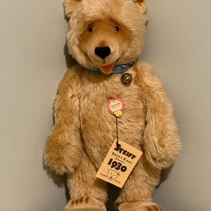 Vintage Steiff Original Teddy Bear ~ Collectors Edition Set