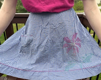 Vintage Gingham Half Apron: Blue & White with Daisy Pocket