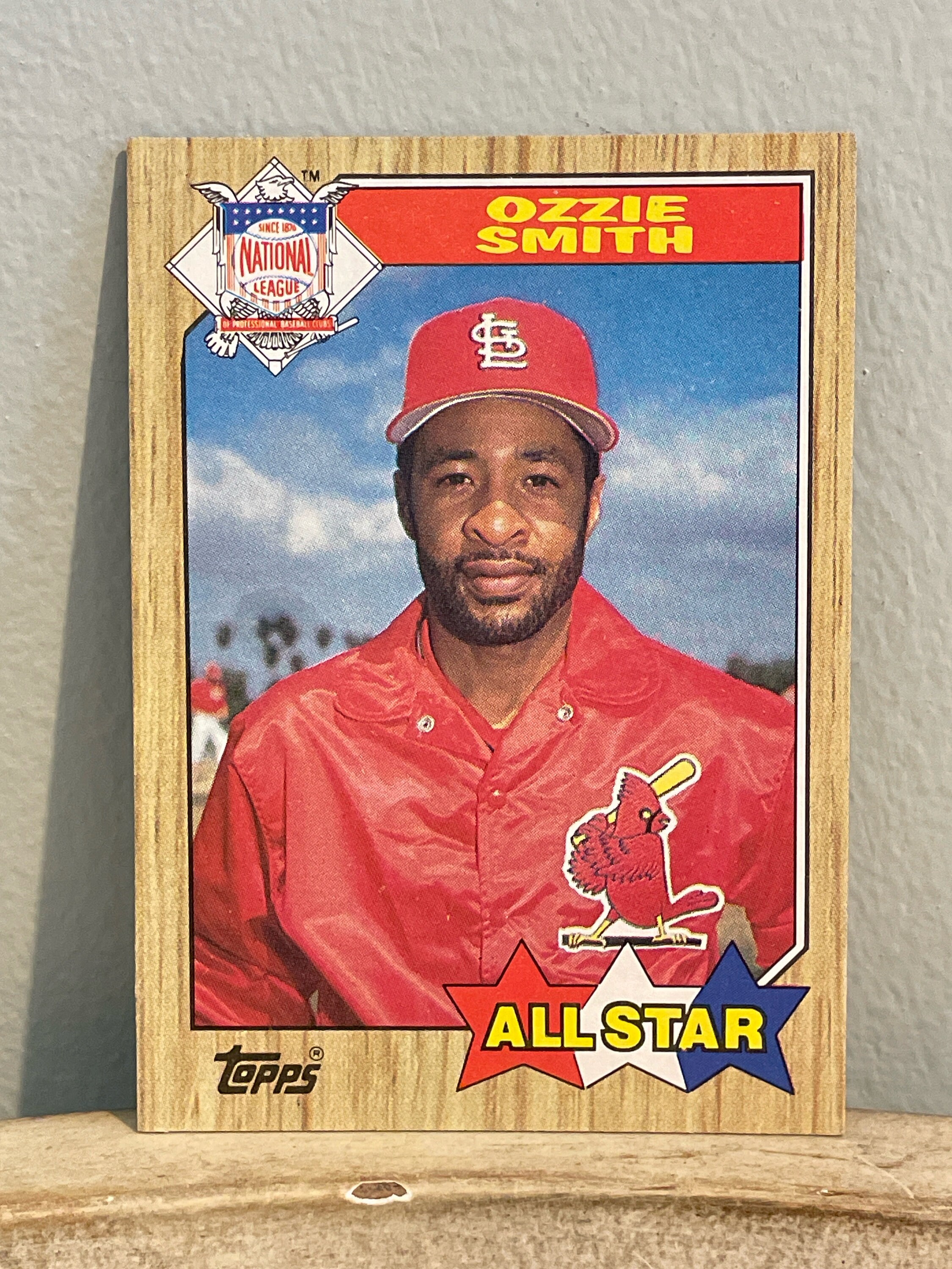 Vintage Baseball Card ~ Ozzie Smith ~ St. Louis Cardinals