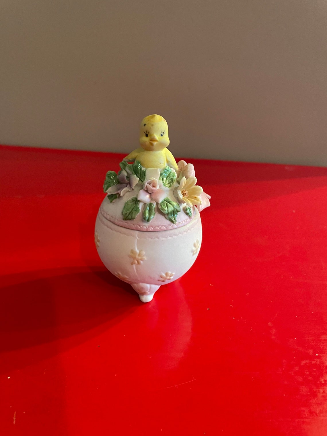 Lefton Bisque Easter Egg Trinket Box Fabriqué à Taiwan Etsy France