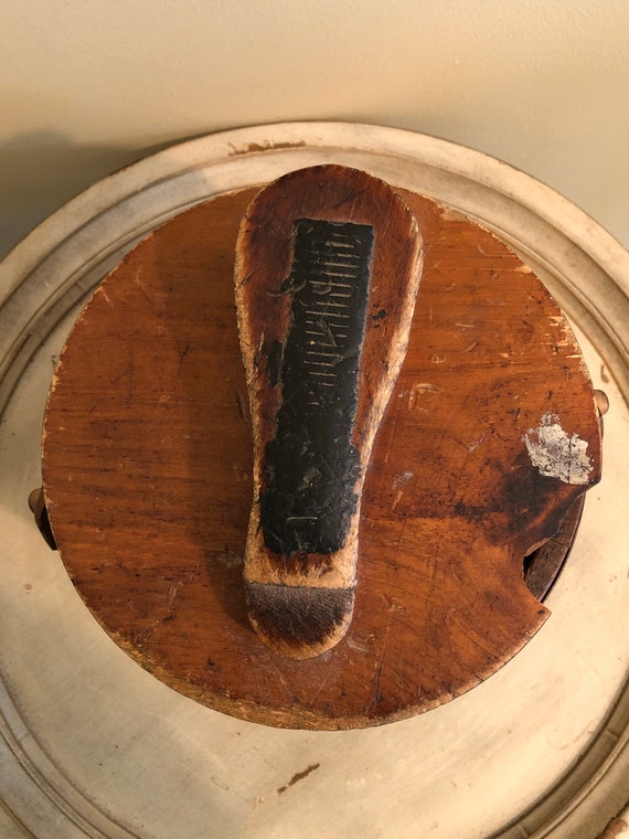 Firkin Shoe Shine Box - Round Barrel Shape - image 7