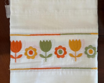 Vintage Zinnia Cafe Curtain, Embroidered Floral Motif, 69 Inches Long