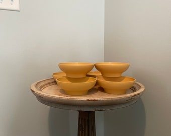 Vintage Tupperware Bowls ~ Set of 6 ~ Harvest Gold