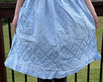 Vintage Half Apron with Small Pocket, Blue and White Gingham Pattern