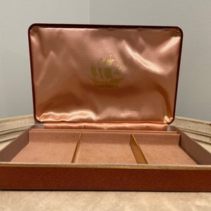 Vintage Farrington Jewelry Box ~ Brown with Beige Interior